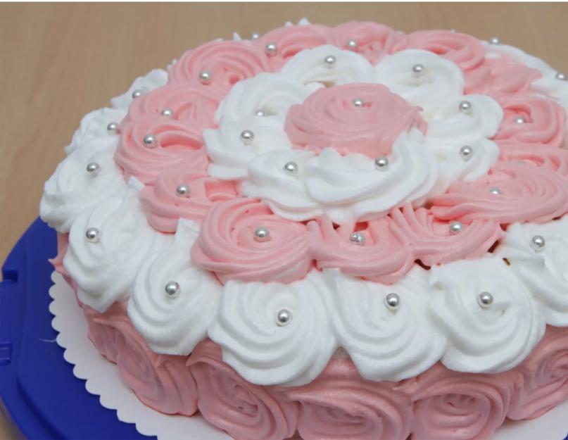 Как просто украсить прямоугольный торт. Оригинальные идеи украшения торта в домашних условиях на день рождения. Из крема можно делать такое оригинальное украшение